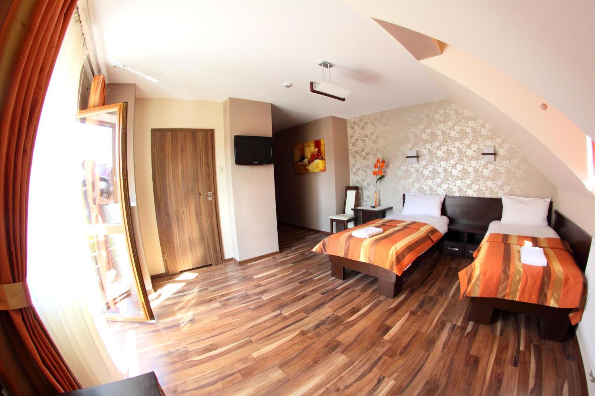Hotel Mieszko Rzeszow