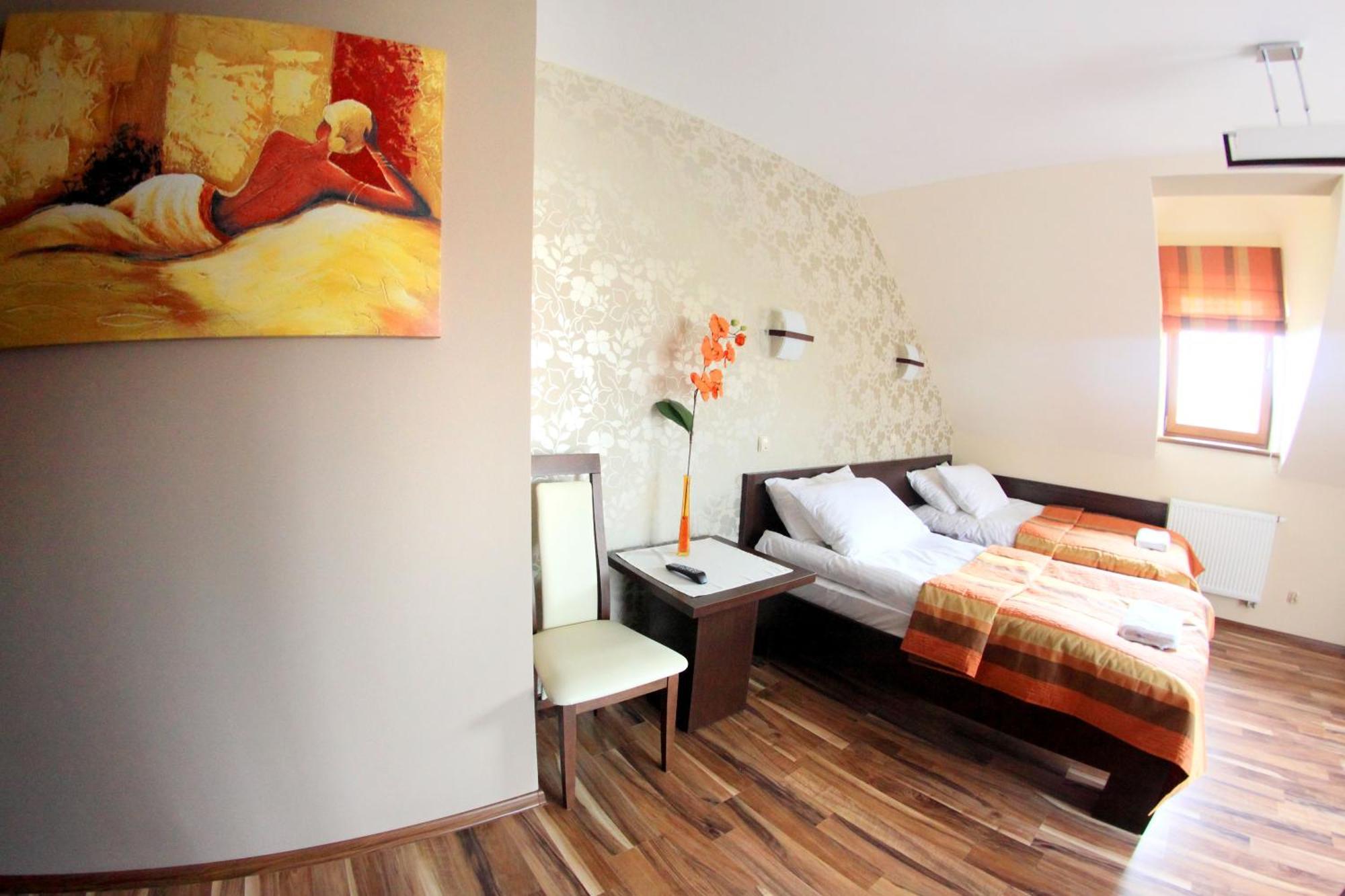 Mieszko Hotel