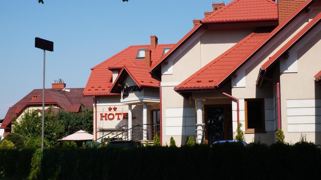 Mieszko Hotel 2*